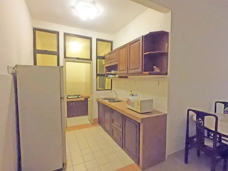 Kitchen features: wood cabinetry, laminate countertop, single-bowl stainless-steel sink, chrome pull-down faucet, built-in gas hob, microwave, refrigerator, tile flooring, window with natural light, open shelving, dining table with chairs.