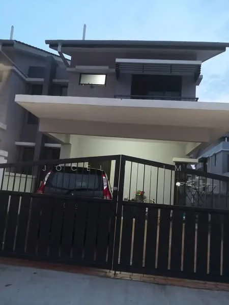 Exterior type: semi-detached house; features: grey painted facade, flat roof, double-storey, black metal gate, driveway with interlocking pavers, car porch, large overhanging eaves, windows with horizontal slats; style: modern.