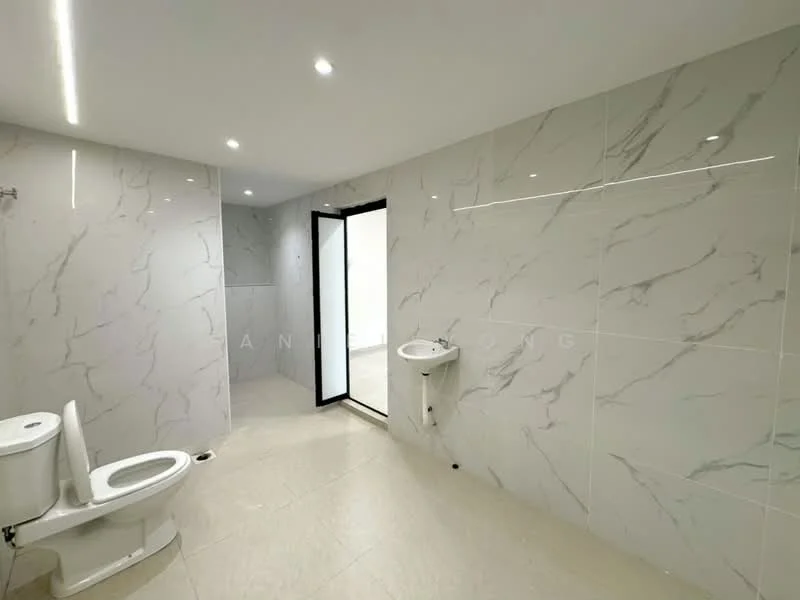 Bathroom features: white porcelain toilet, wall-mounted sink, marble tile walls with grey veining, light-colored tile flooring, recessed LED downlights, glass door, minimalist design; style: modern.