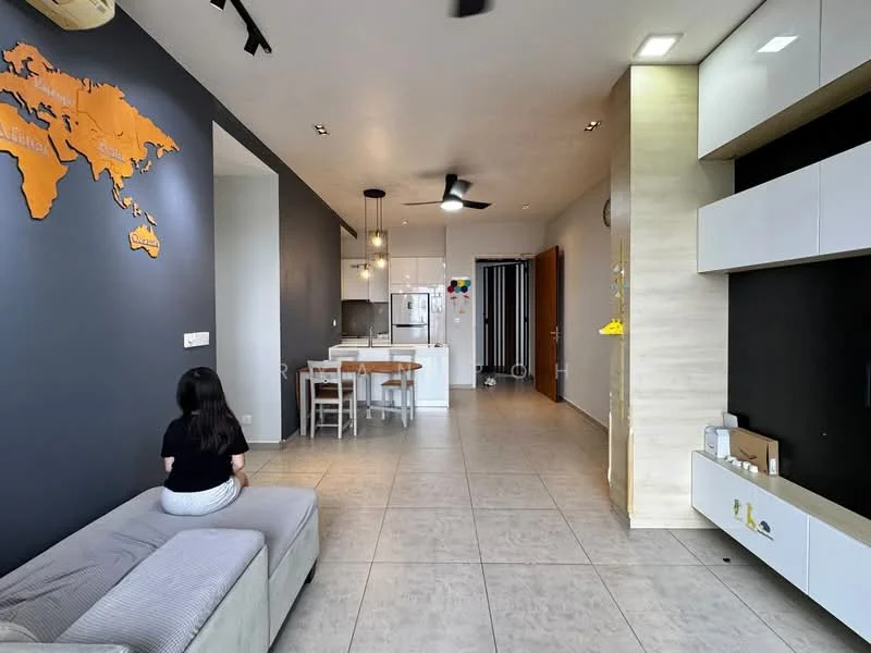 Living features: grey fabric sofa, light-coloured throw pillows, wall-mounted TV, wooden TV console, decorative wall shelf, map wall art, recessed lighting, tile flooring, ceiling fan, open-plan layout to kitchen, dining area with table and chairs; style: modern. Kitchen features: white cabinetry, stainless-steel fridge, built-in oven, 4-burner gas hob, white countertop, tile backsplash, open shelving, bar stools; style: modern.