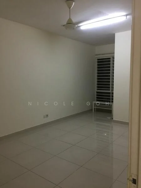 Room features: white painted walls, glossy ceramic tile flooring, ceiling fan, sliding windows with horizontal grilles, fluorescent ceiling lights; style: modern.
