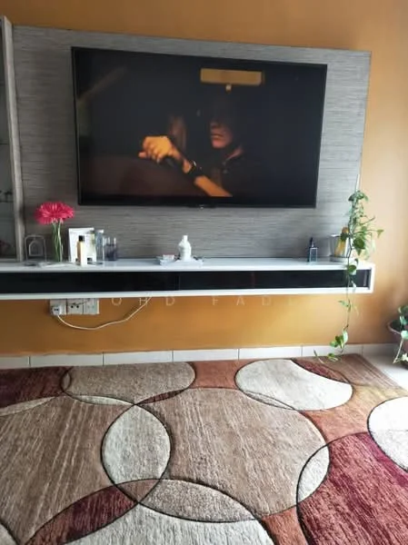 Living features: wall-mounted TV, floating media console, decorative wall paneling, area rug with circular patterns, potted plant, shelf with decorative items, wall-mounted shelf, orange painted walls; style: modern.