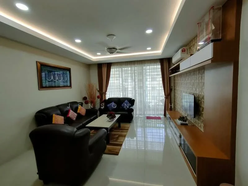 Living features: 3-seater leather sofa in black, 2-seater leather sofa in black, coffee table, TV console, wall-mounted TV, decorative wall panel with geometric pattern, recessed LED downlights, ceiling fan, large windows with sheer curtains, area rug with geometric pattern, decorative artwork on wall, wooden shelving unit; style: modern.