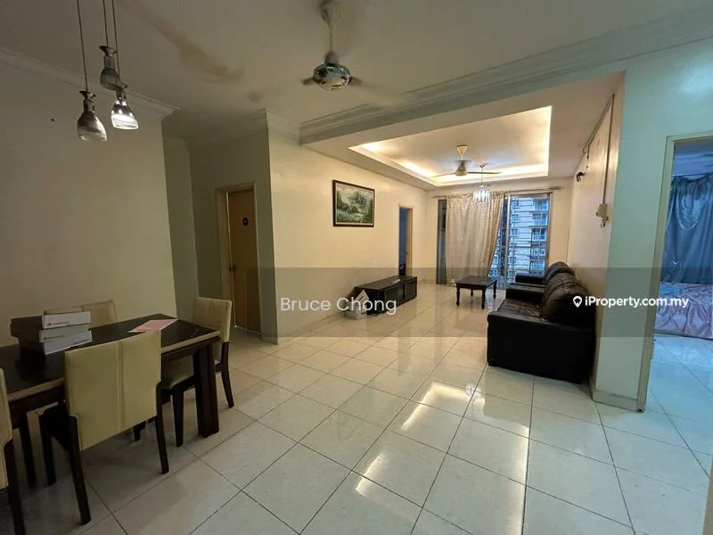 Living features: white painted walls, glossy tile flooring, tray ceiling with recessed lighting, 5-blade ceiling fan, sofa in dark leather, coffee table, TV console, wall-mounted TV, curtains, decorative artwork, area rug, dining table with four chairs; style: modern.