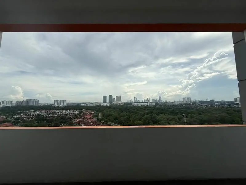 Room view: city.