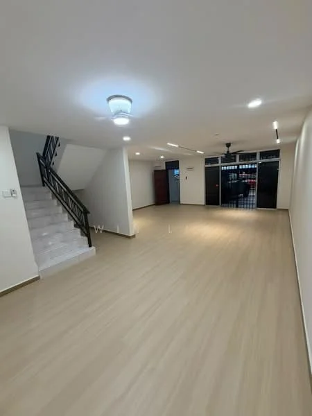Living features: laminate flooring, white painted walls, recessed downlights, ceiling fan, staircase with black metal railing, large glass sliding door, security grille, natural light from windows; style: modern.