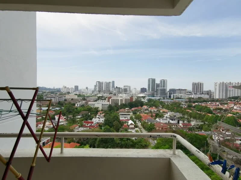 Room view: city.