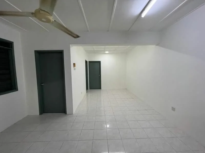 Room features: white painted walls, glossy white tile flooring, ceiling with recessed lighting, 1 ceiling fan, green door, green window frames; style: minimalist.