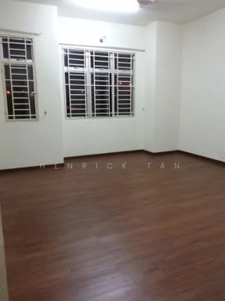 Room features: light wood laminate flooring, white painted walls, 4 sliding windows with metal grilles, ceiling light fixture, ceiling fan, no visible furniture; style: minimalist.