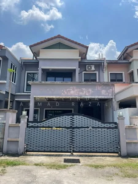 Exterior type: linked terrace house; features: grey painted facade, two-storey building, gated entrance, sliding gate, roof with tiles, air conditioning unit visible, front porch area, manicured lawn, surrounded by residential buildings; style: modern.