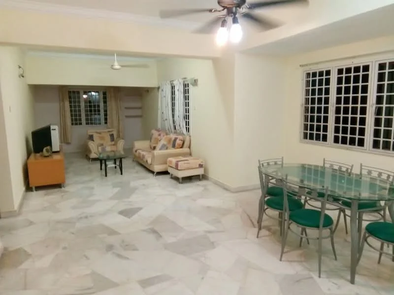 Living features: marble flooring, cream painted walls, 5-blade ceiling fan with light, sofa with patterned upholstery, coffee table, TV console, wall-mounted TV, floor-to-ceiling windows, curtains, dining table with metal frame and green upholstered chairs; style: modern.