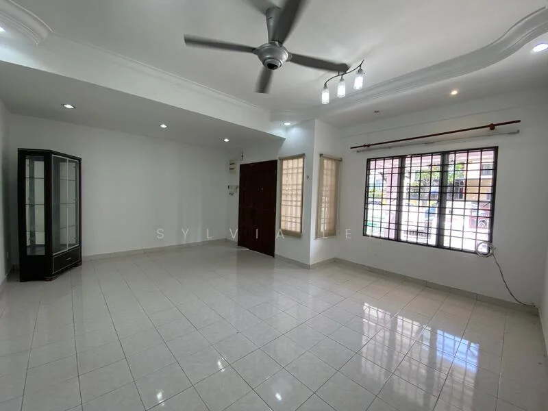Living features: white painted walls, glossy ceramic tile flooring, 5-blade ceiling fan with light, recessed downlights, large window with grid pattern, glass display cabinet, wooden front door, natural light from windows; style: modern.