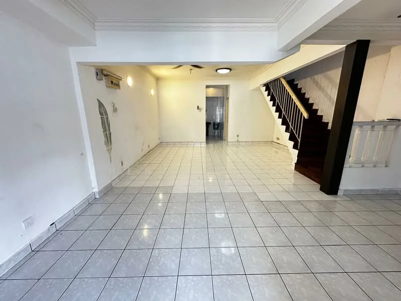 Room features: white painted walls, ceramic tile flooring, crown moulding, recessed downlights, 1 wall-mounted split AC, staircase with wooden railing, open layout, large windows, neutral color scheme; style: modern.