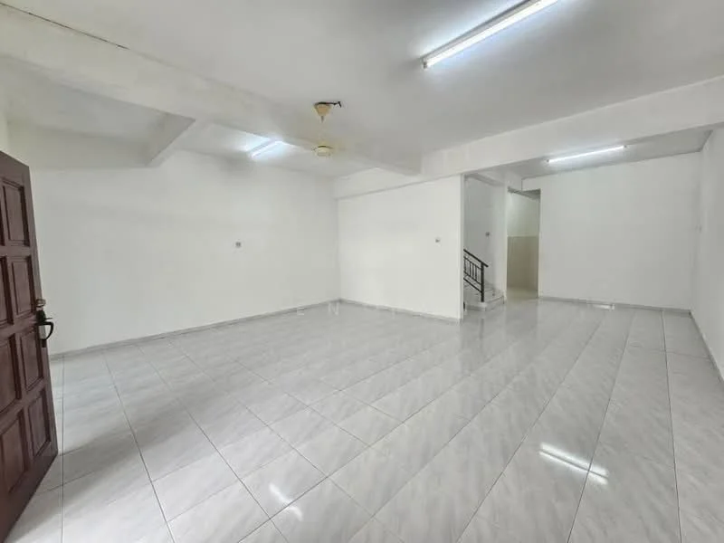 Room features: white painted walls, polished ceramic tile flooring, exposed ceiling beams, fluorescent ceiling lights, 1 ceiling fan, open layout, large empty space, no visible furniture; style: minimalist.