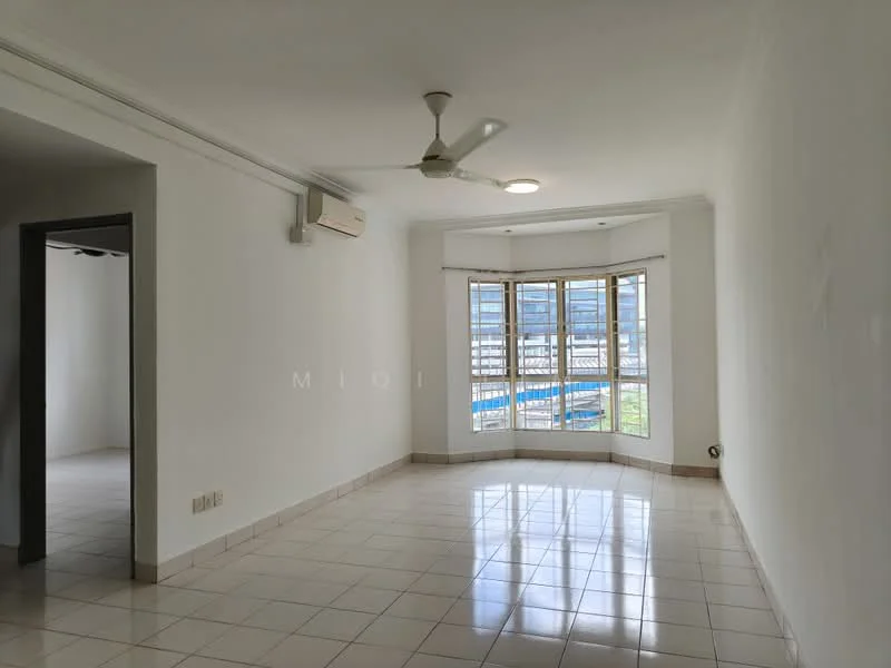 Living features: white painted walls, glossy ceramic tile flooring, tray ceiling, 5-blade ceiling fan with light, floor-to-ceiling windows, curved bay window, air conditioning unit, natural light from windows; style: modern; view: city.