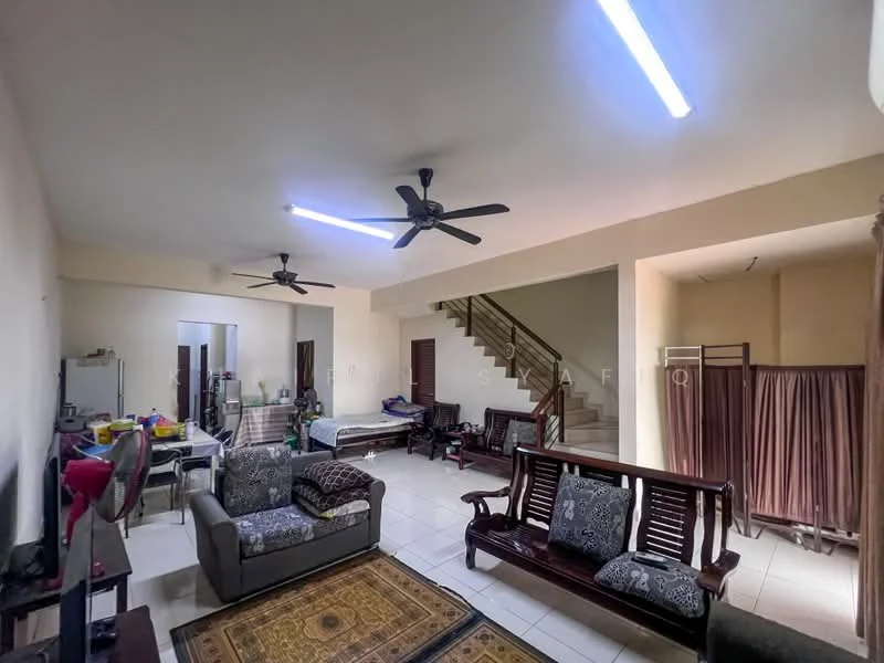 Living features: 2-seater fabric sofa in grey, 3-seater fabric sofa with patterned cushions, wooden coffee table, area rug with geometric pattern, 2 ceiling fans, wall-mounted TV, TV console, dining table with chairs, staircase leading to upper floor, white painted walls, tile flooring, recessed ceiling lights; style: modern.