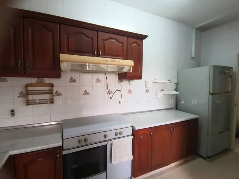 Kitchen features: brown wooden cabinetry, granite countertop, stainless-steel sink, chrome faucet, built-in oven, freestanding gas range oven, exhaust hood, refrigerator, white tiled walls, cream tiled flooring; style: traditional.