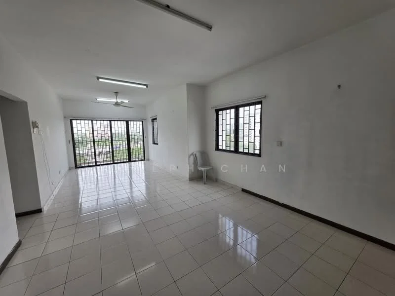 Living features: white painted walls, glazed tile flooring, 5-blade ceiling fan, floor-to-ceiling windows, sliding glass door, natural light, open layout, view of the outside; style: modern; view: city.
