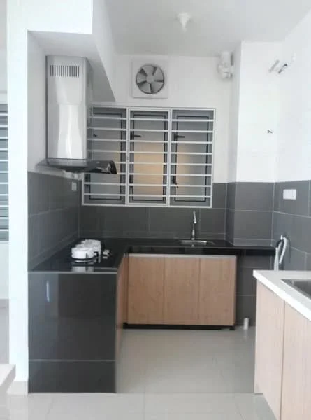 Kitchen features: black granite countertop, wood cabinetry, stainless-steel range hood, built-in gas hob, single-bowl stainless-steel sink, chrome pull-down faucet, grey tiled backsplash, sliding windows with metal grilles, white walls, light-colored floor tiles, exhaust fan; style: modern.