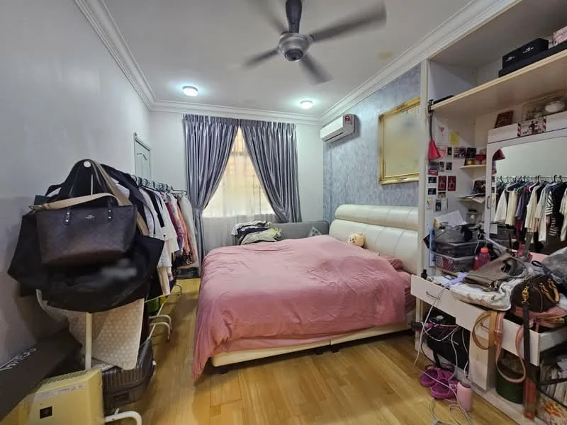 Bedroom features: queen-size bed with pink bedding, upholstered headboard, wooden flooring, 5-blade ceiling fan, floor-to-ceiling window with sheer curtains, wall-mounted air conditioning unit, decorative wall with patterned wallpaper, built-in wardrobe with sliding doors, clothing rack with various garments, dressing table with mirror, multiple decorative items on the table; style: modern.