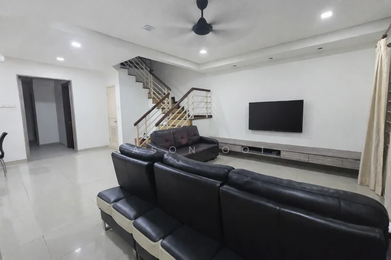 Living features: black leather sectional sofa, 3-seater sofa, flat-screen wall-mounted TV, wooden TV console, light-colored walls, recessed ceiling lights, ceiling fan, large windows with sheer curtains, tile flooring, staircase with wooden railing; style: modern.