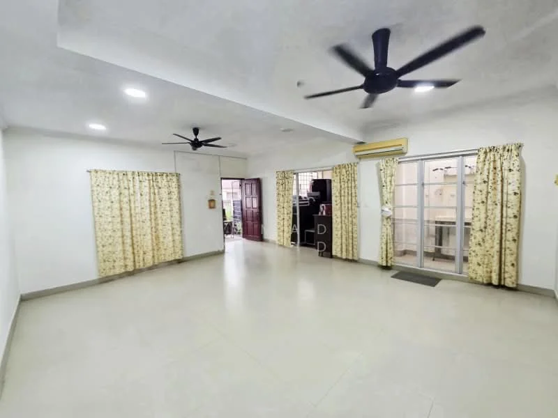 Living features: white painted walls, light grey tiled flooring, 2 ceiling fans, sliding glass door, floor-to-ceiling windows, sheer curtains, door leading to outdoor space, recessed downlights; style: modern; view: garden.