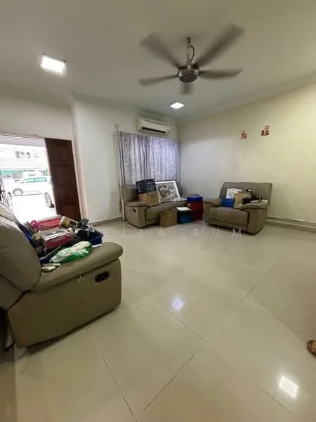 Living features: cream painted walls, glossy tile flooring, 5-blade ceiling fan with light, wall-mounted split AC, large window with sheer curtains, 2-seater fabric sofa in beige, 3-seater fabric sofa in beige, coffee table, decorative items on floor, light fixture in ceiling; style: modern.
