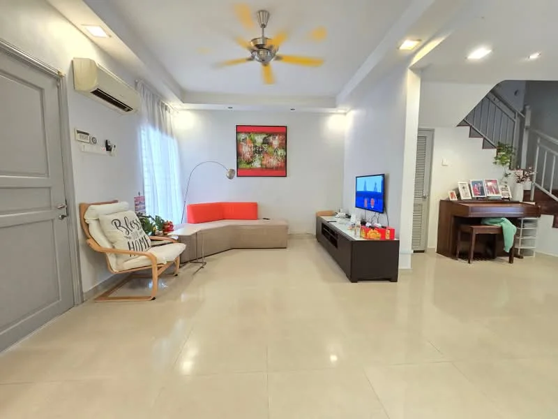 Living features: cream tiled flooring, grey painted walls, 5-blade ceiling fan with light, sofa in light grey fabric, orange accent cushion, floor lamp with arc design, wall-mounted TV, TV console in dark wood, decorative artwork on wall, window with sheer curtains, dining table with chairs, indoor plants; style: modern.