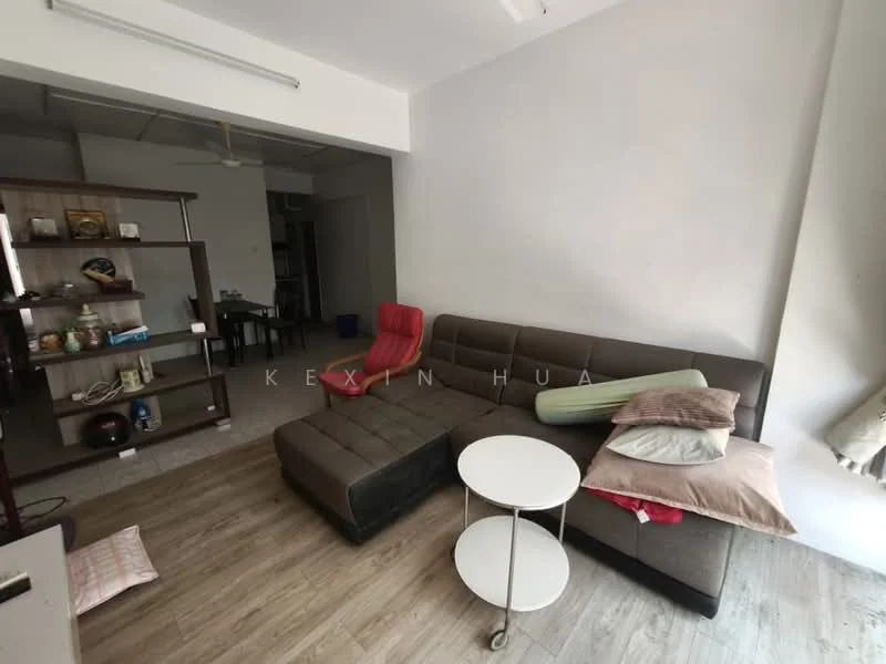 Living features: L-shape sectional sofa in dark grey, red accent chair, white round side table, wooden flooring, light grey painted walls, open shelving unit, decorative items on shelves, floor lamp, ceiling fan, natural light from window; style: modern.