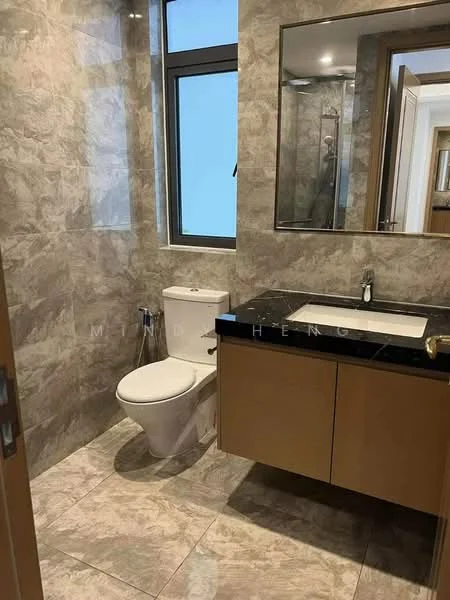 Bathroom features: one-piece toilet, single-sink vanity with wood cabinet, black granite countertop, framed mirror, tile cladding on walls, ceramic tile flooring, glass shower enclosure, modern faucet; style: modern.