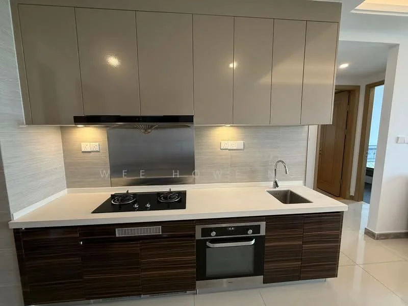 Kitchen features: brown wooden cabinetry, grey high-gloss upper cabinets, white quartz countertop, stainless-steel sink, chrome pull-down faucet, built-in oven, 4-burner gas hob, stainless-steel range hood, white tiled backsplash, recessed downlights, ceramic tile flooring; style: modern.