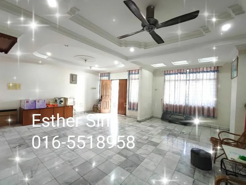 Living features: marble tile flooring, white painted walls, tray ceiling, ceiling fan, floor-to-ceiling windows, sheer curtains, double wooden doors, recessed lighting, open layout, decorative ceiling moulding; style: modern.