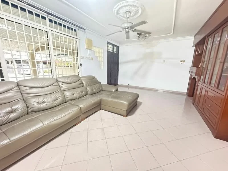 Living features: L-shape sectional sofa in light grey leather, ceiling fan with light, white painted walls, tile flooring, built-in wooden cabinet, large windows with security bars, natural light from windows, decorative ceiling rose; style: modern.