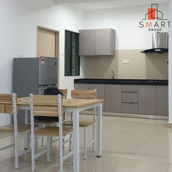 Kitchen features: grey cabinetry, black countertop, stainless-steel range hood, built-in oven, fridge, 4-burner gas hob, ceramic tile flooring, white painted walls, single-bowl stainless-steel sink, chrome pull-down faucet, dining table with 4 chairs, window with green view; style: modern.