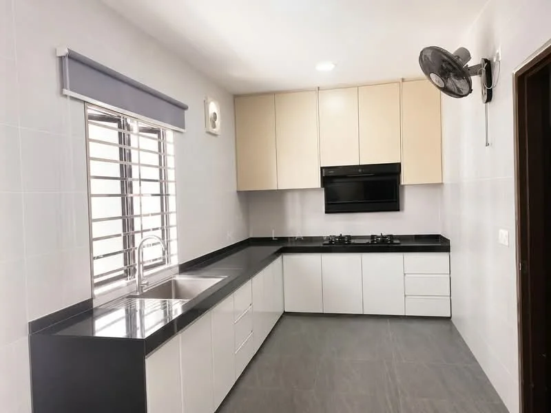 Kitchen features: single-bowl stainless-steel sink, chrome pull-down faucet, black granite countertop, white cabinetry with flat-panel doors, built-in oven, 4-burner gas hob, wall-mounted range hood, grey ceramic tile flooring, white tiled walls, window with horizontal slats, ceiling-mounted fan, recessed downlights; style: modern.