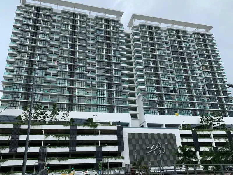 Exterior type: high-rise condominium; features: glass curtain wall, white painted facade, recessed balconies, multiple storeys, landscaped ground level, parking deck, modern architectural design; style: modern.