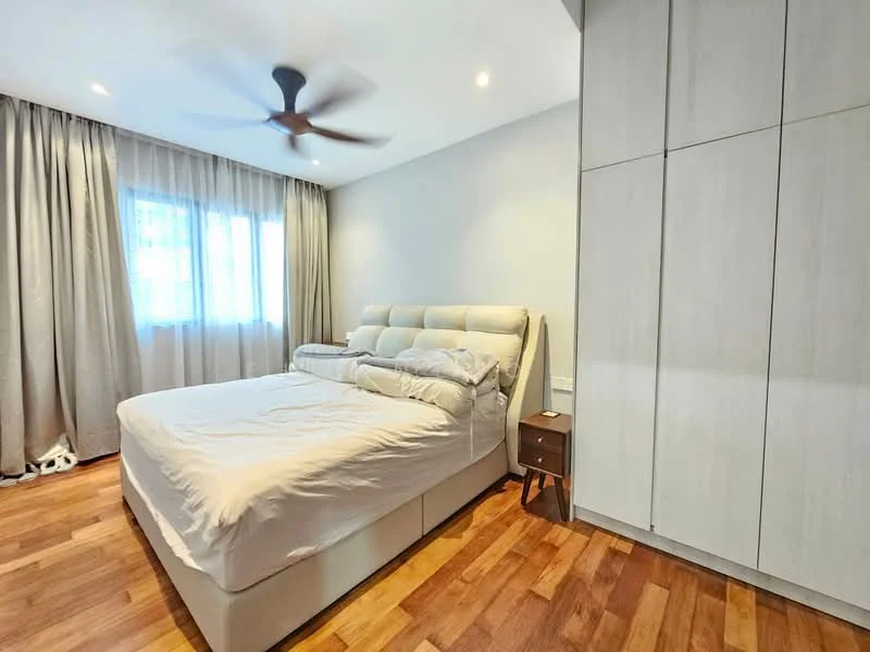 Bedroom features: king-size bed, upholstered headboard, bedside table, floor-to-ceiling window, sheer curtains, 5-blade ceiling fan, wooden flooring, built-in wardrobe with sliding doors, neutral wall colour, recessed lighting; style: modern.