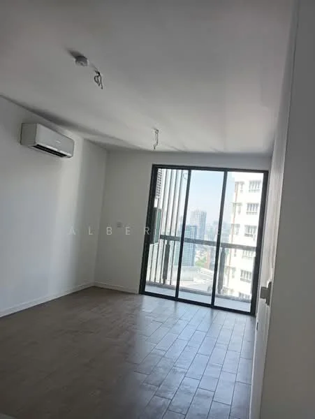 Room features: white painted walls, tile flooring, 1 wall-mounted split AC, floor-to-ceiling windows, sliding glass door, city view, recessed ceiling lights; style: modern; view: city.