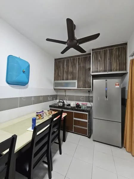 Kitchen features: white painted walls, grey tiled flooring, dark wood cabinetry, stainless-steel fridge, black granite countertop, built-in oven, 4-burner gas hob, single-bowl stainless-steel sink, chrome pull-down faucet, 5-blade ceiling fan, dining table with 6 chairs, window with sheer curtains; style: modern.
