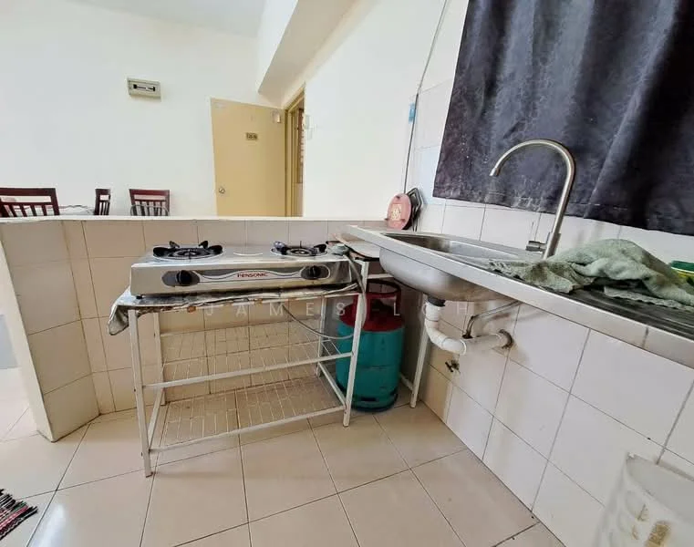 Kitchen features: single-bowl stainless-steel sink, chrome pull-down faucet, 2-burner gas hob, white tiled walls, cream tiled flooring, metal shelving unit, gas cylinder, window with dark curtain.