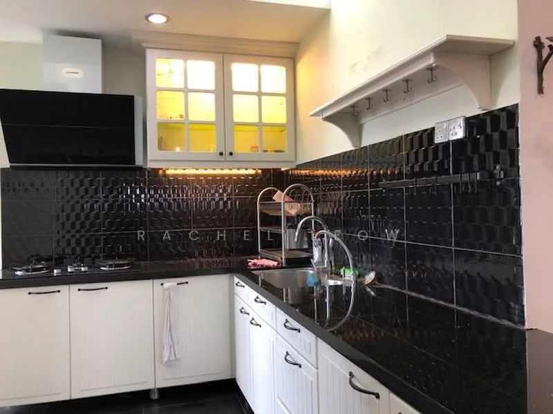 Kitchen features: black granite countertop, white shaker cabinets, glass-front upper cabinets, stainless-steel sink, chrome pull-down faucet, 4-burner gas hob, black tiled backsplash, under-cabinet lighting, hooded range, hanging rack for utensils; style: modern.