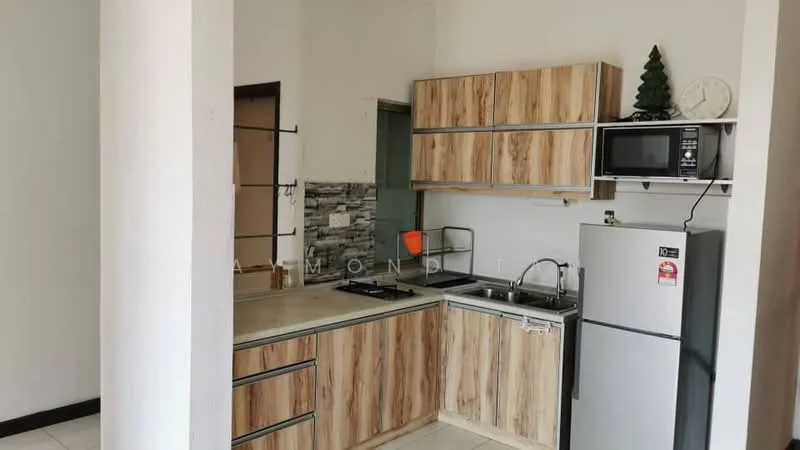 Kitchen features: wood cabinetry with a natural finish, grey countertop, stainless-steel sink, chrome pull-down faucet, built-in microwave, stainless-steel fridge, 4-burner gas hob, wall-mounted kitchen cabinets, tile backsplash with stone pattern, clock on wall, decorative pine tree, open shelving; style: modern.