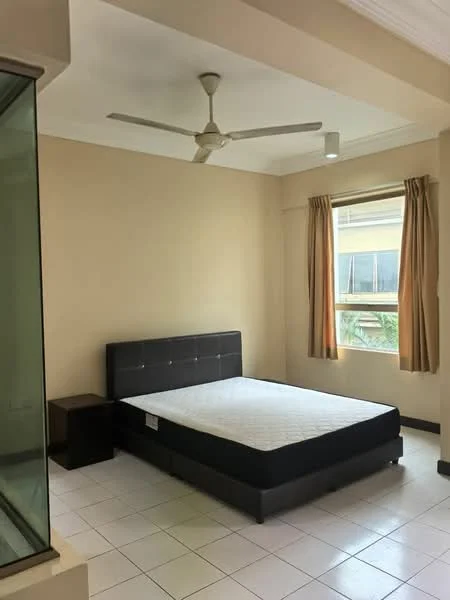 Bedroom features: queen-size bed, upholstered headboard, 2 bedside tables, 5-blade ceiling fan, floor-to-ceiling window, curtains, white painted walls, tile flooring; style: modern; view: garden.