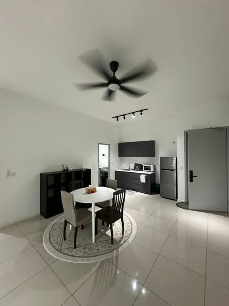 Dining features: round dining table, 4 upholstered dining chairs, ceiling fan with light, track lighting, white walls, glossy tile flooring, black cabinetry, stainless-steel fridge, kitchen countertop, kitchen sink, kitchen appliances, door to kitchen area; style: modern.