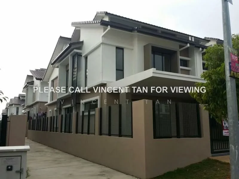 Exterior type: linked terrace house; features: white painted facade, grey accent walls, flat roof, two-storey building, manicured pathway, large windows, balconies on upper floor, gated entrance, surrounded by greenery; style: modern.