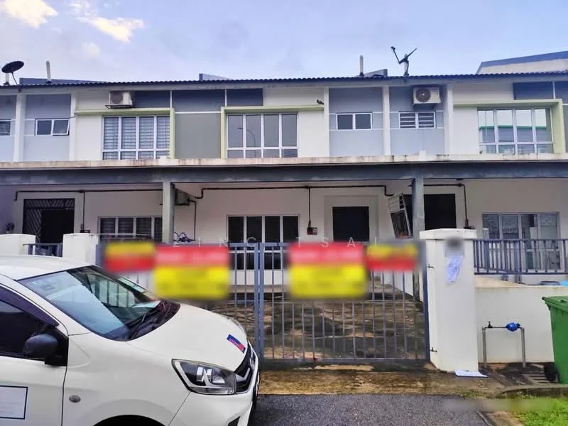 Exterior type: linked terrace house; features: two-storey building, white painted facade, green accent panels, metal roof, front porch with paved flooring, fenced front yard, visible car parked in driveway, multiple air conditioning units on facade, windows with grilles, balcony on upper floor; style: modern.