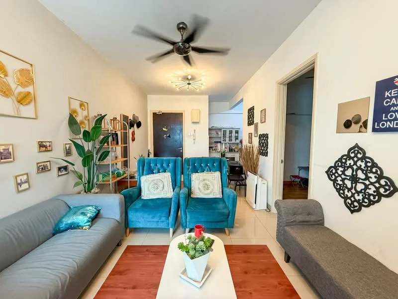 Living features: 3-seater fabric sofa in grey, 2 armchairs in teal, wooden coffee table with white top, ceiling fan with light, wall-mounted decorative mirror, framed artwork on walls, indoor plant in ceramic pot, decorative wall clock, light-colored walls, tile flooring; style: modern.