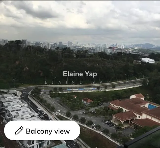 Room view: city.