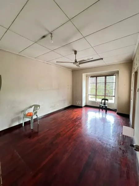 Room features: wooden flooring, white painted walls, ceiling fan, large window with grid pattern, two plastic chairs, natural light, plain ceiling, corner room; style: minimalist; view: garden.