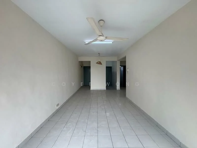 Living features: white painted walls, ceramic tile flooring, 5-blade ceiling fan, recessed downlights, large open space, neutral color scheme, no visible furniture, windows on one side; style: minimalist.